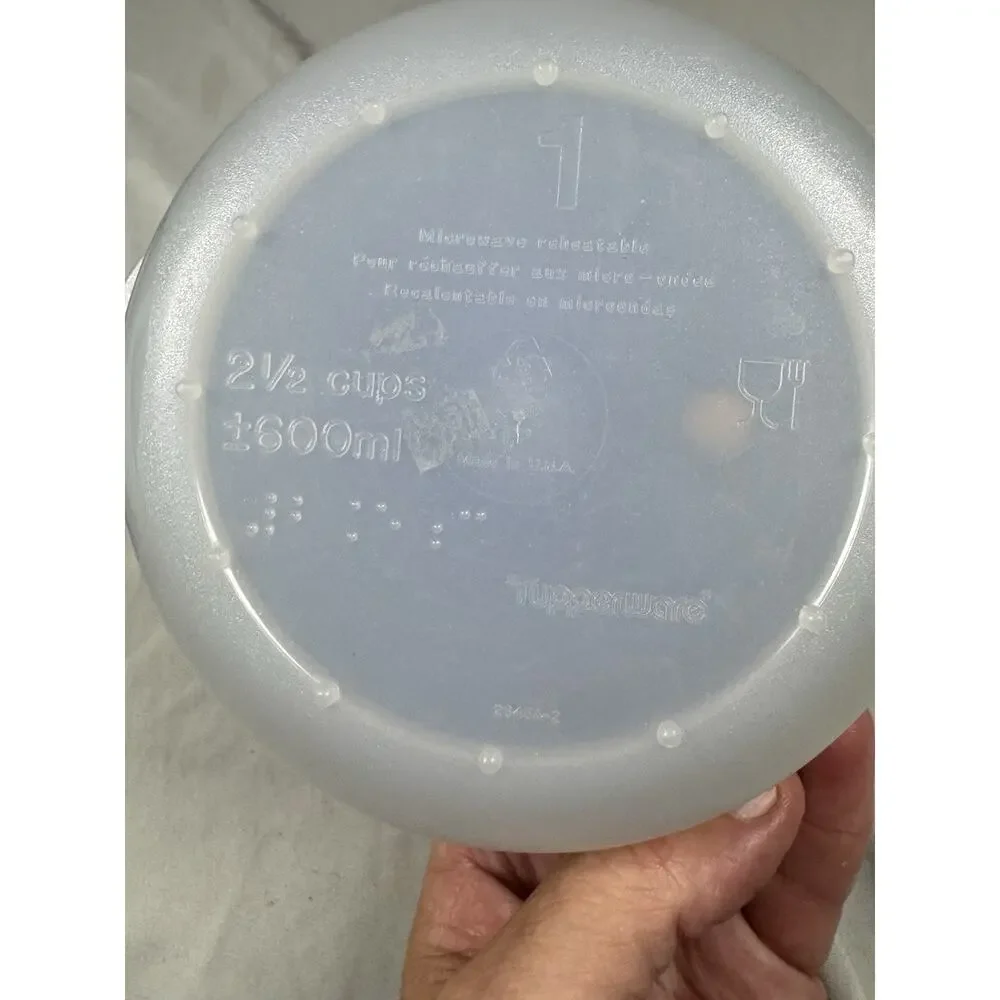 Tupperware Vent N Serve 2.5 Cup Microwave Container Blue Yellow 1600mL